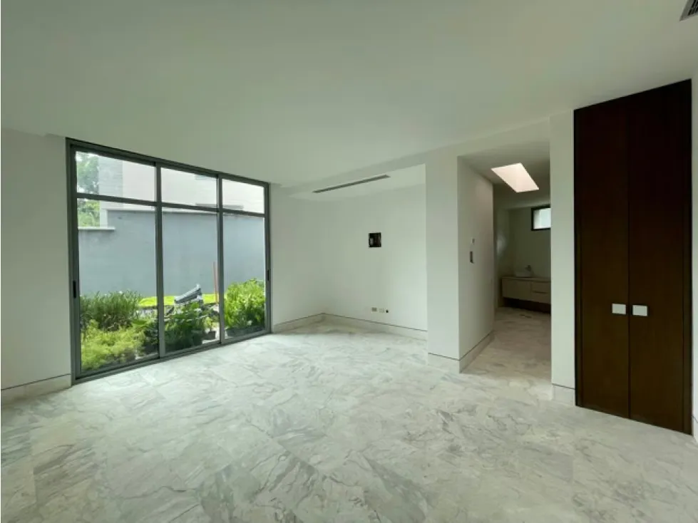 Ofrezco en venta PLANTA BAJA dúplex en ESPECTACULAR y MODERNO - 6