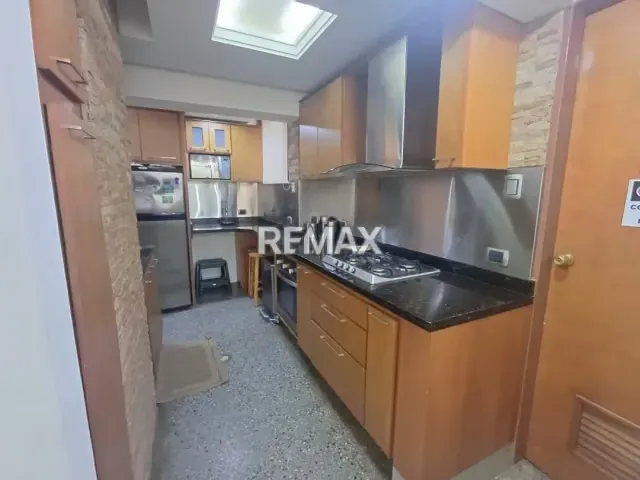 Apartamento en venta en la Urbanización San Francisco, Avenida 40 - 7
