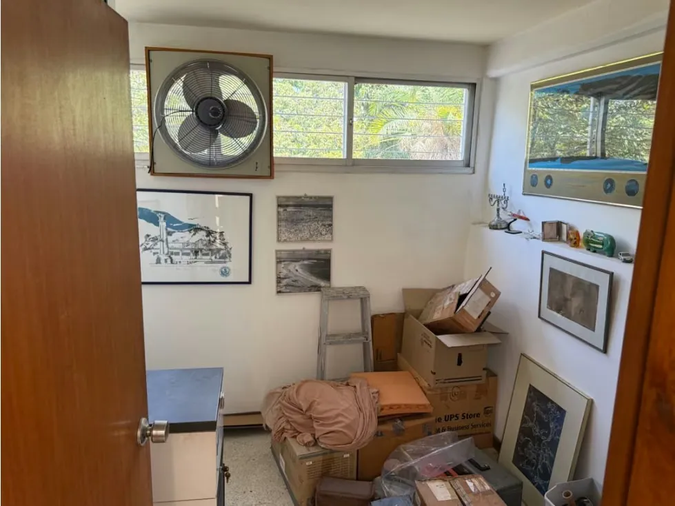 En venta casa 230m San Bernardino.Municipio Libertador.Caracas - 34