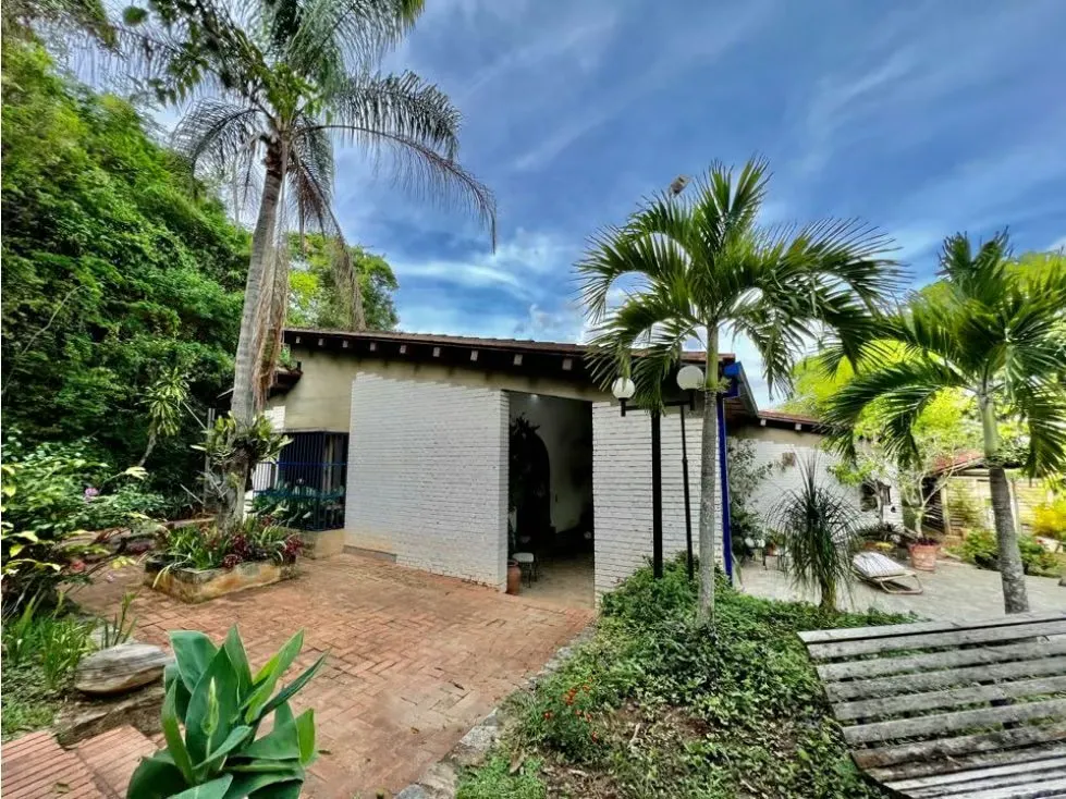 Se vende casa 1000m2 5h+s+2anexo/9b/10p Los Campitos - 2