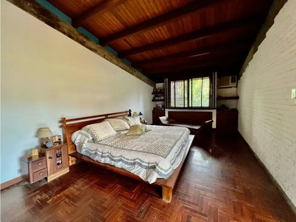 Se vende casa 1000m2 5h+s+2anexo/9b/10p Los Campitos - 23