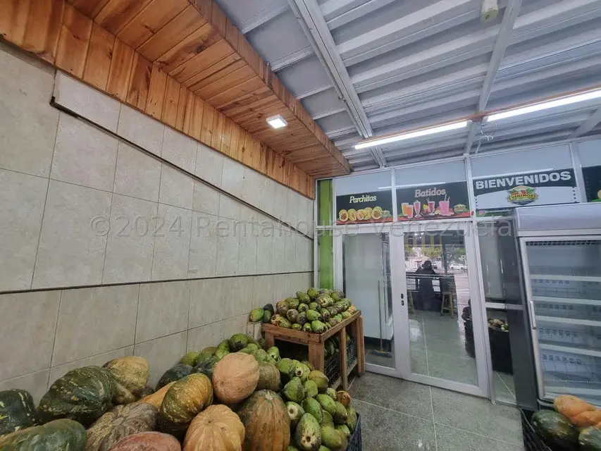 Local Comercial en Alquiler en Zona Este, Lara - 11