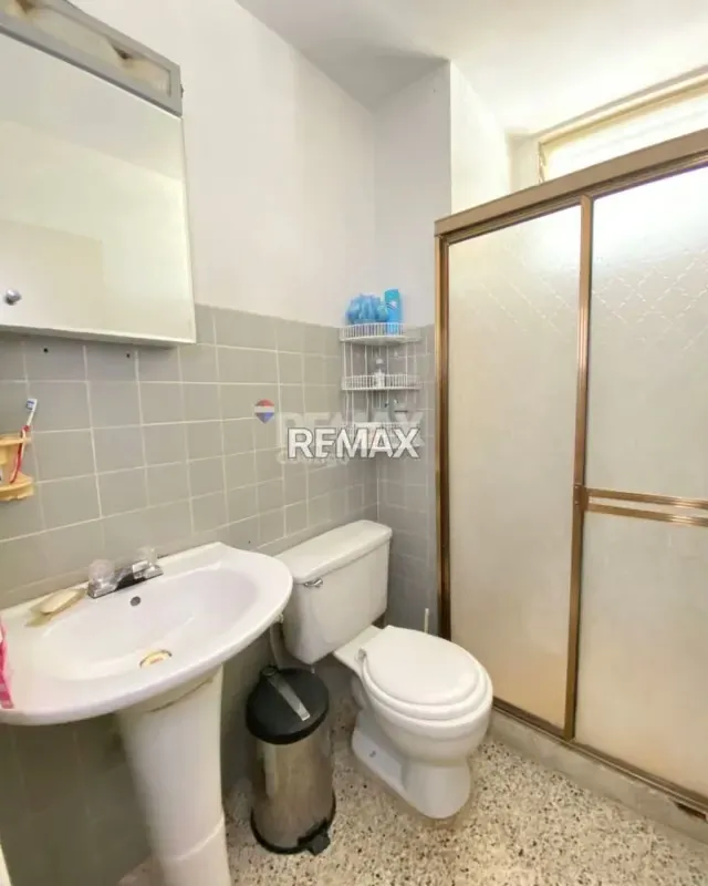 En Venta Apartamento en Conj Resd El Porton, sector Pueblo Nuevo - 2