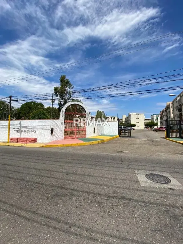 En Venta Apartamento en Conj Resd El Porton, sector Pueblo Nuevo - 6