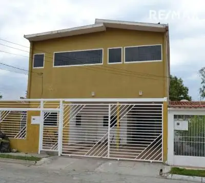 Casa en Venta Urbanización Valle Hondo - Cabudare