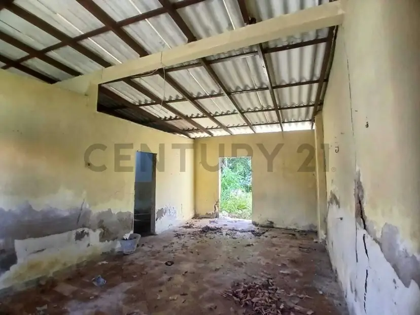 TERRENO IDEAL PARA COMERCIO O VIVIENDA FAMILIAR EN UBICACION PRIVILEGIADA