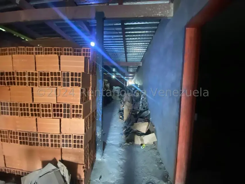Galpon - Deposito en Venta en Zona Centro, Aragua - 23