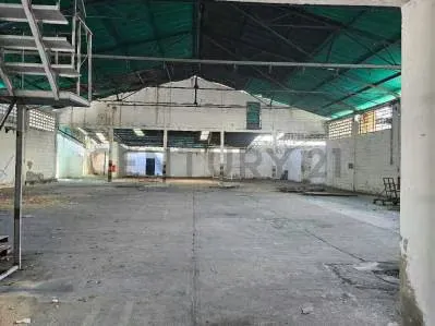 GALPON INDUSTRIAL CON EDIFICIO ADMINISTRATIVO EN VENTA - 2