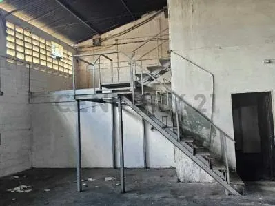 GALPON INDUSTRIAL CON EDIFICIO ADMINISTRATIVO EN VENTA - 6