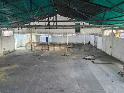 GALPON INDUSTRIAL CON EDIFICIO ADMINISTRATIVO EN VENTA - 7