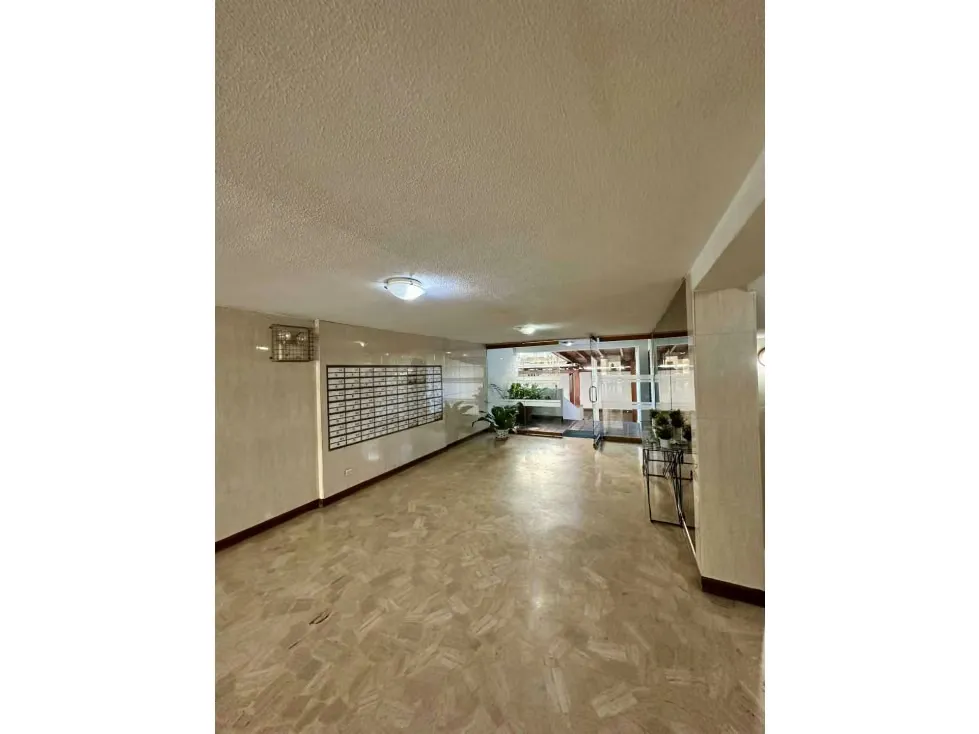 En venta apartamento 73.38m2 Guaicay 2524 - 3