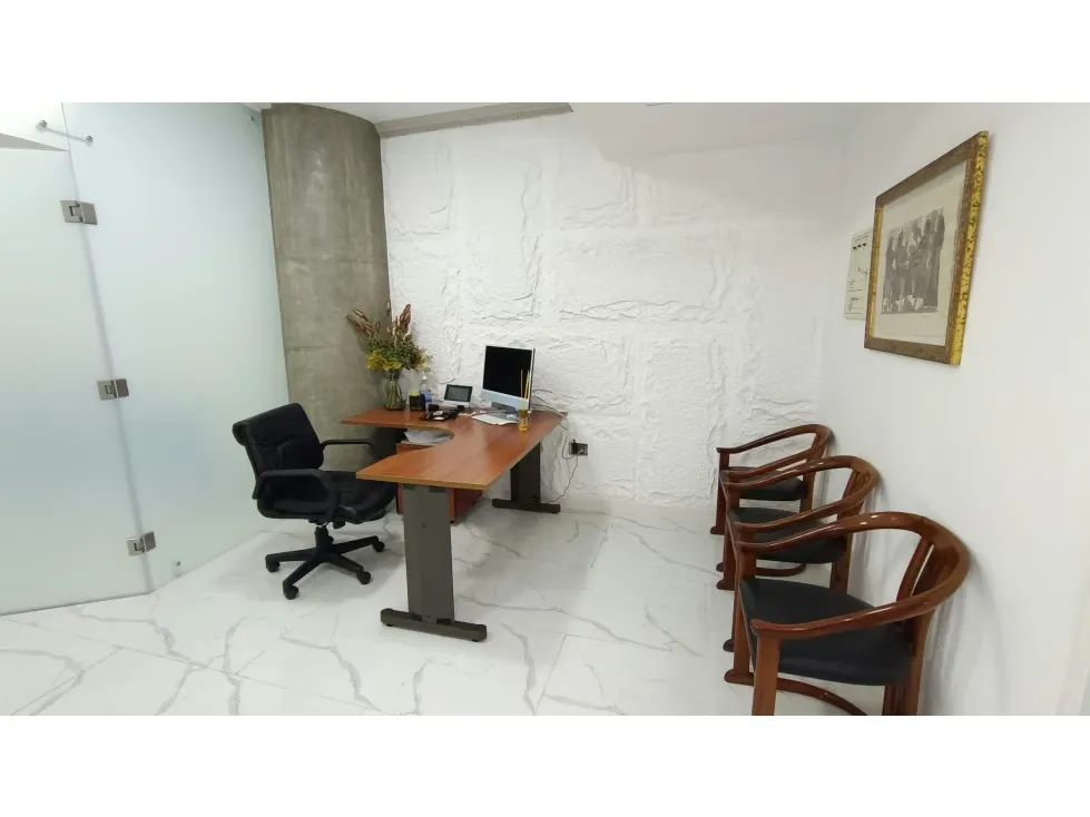 Se vende oficina 75m2 Boleita. C.C. Ciudad Center 9130 - 13
