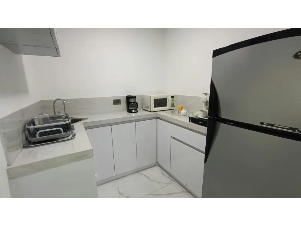 Se vende oficina 75m2 Boleita. C.C. Ciudad Center 9130 - 14