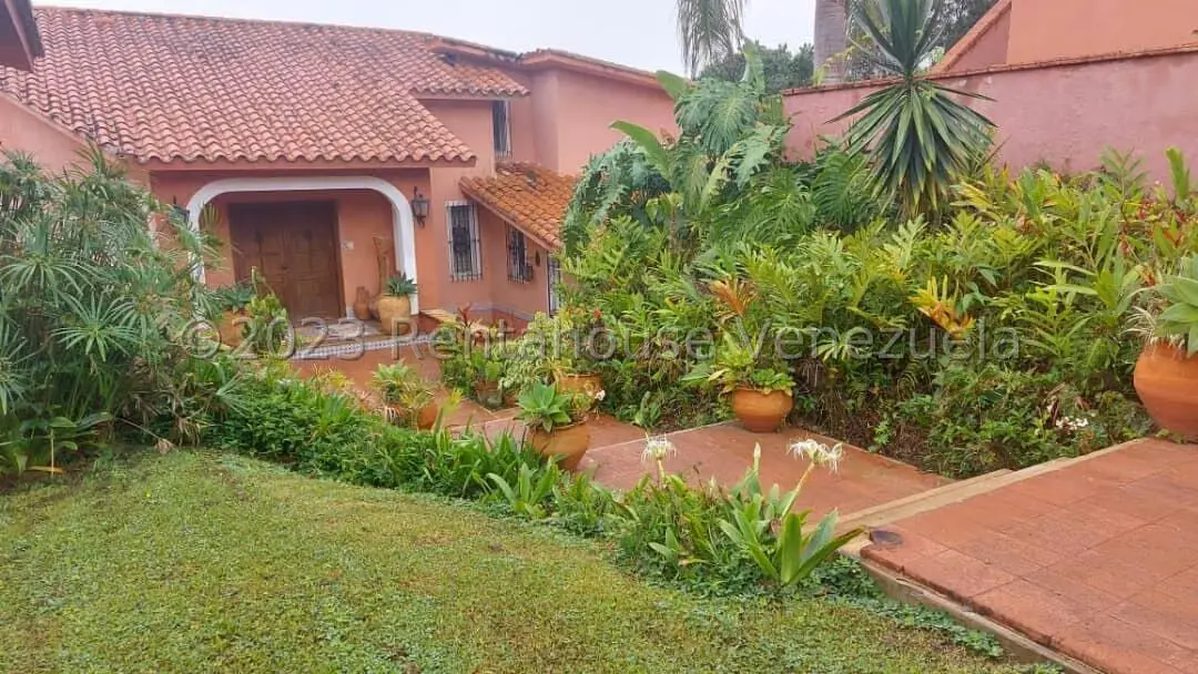 Casa (Duplex) en Venta en La Lagunita Country Club, Distrito Metropolitano - 27