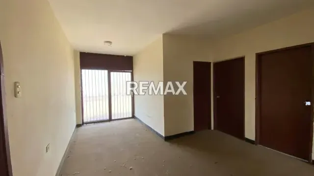 VENTA DE EDIFICIO PARA REMODELAR CON LOCAL COMERCIAL ZON OESTE - 5