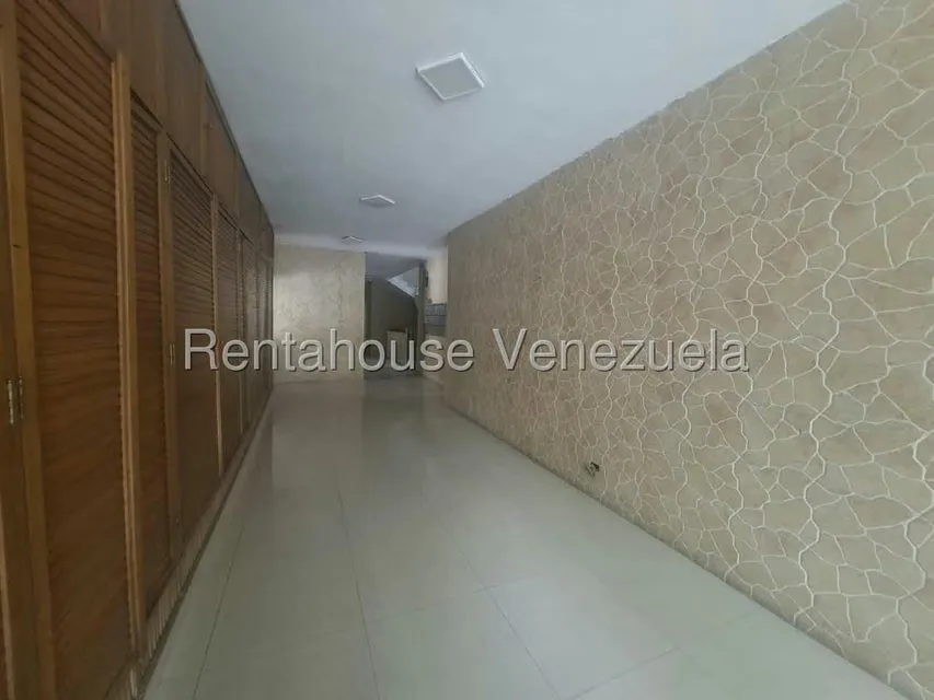 Apartamento (1 Nivel) en Venta en Vista Alegre, Distrito Metropolitano - 4