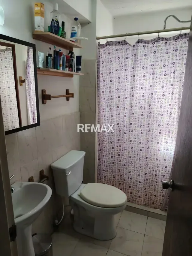 Apartamento en Paraparal Av. Principal Res. San Judas Tadeo - 6