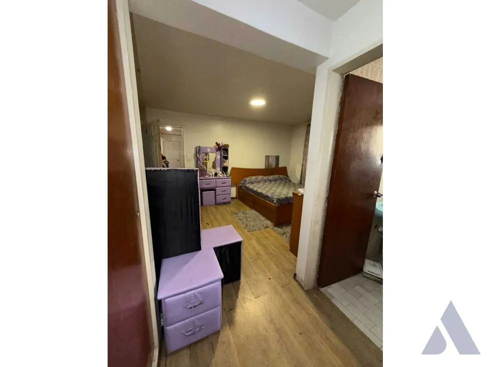 Vendo apartamento en calle cerrada 137m2 La Urbina 7042 - 13