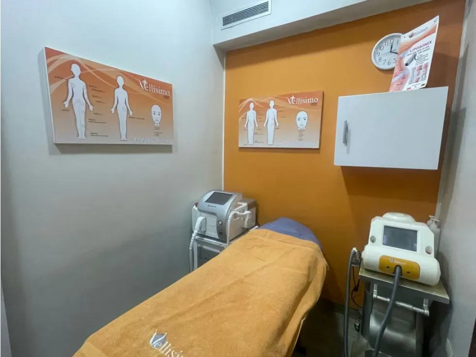 Vendo Estetica de salud 40m2 Plaza las Americas 4105 - 6