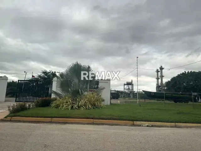 VENTA DE PARCELA DE TERRENO EN ZONA INDUSTRIAL EL TIGRE, GUACARA; 50.000$ - 4