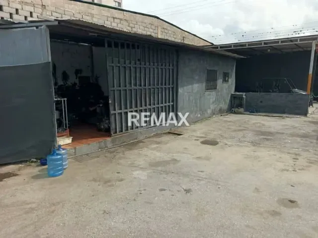VENDO TALLER AUTOLAVADO EN ZONA REPUESTERA EN BARQUISIMETO - 10