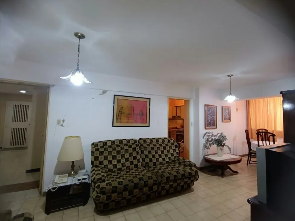 Venta de Apartamento 84 Mts 4hab en La Candelaria - 21