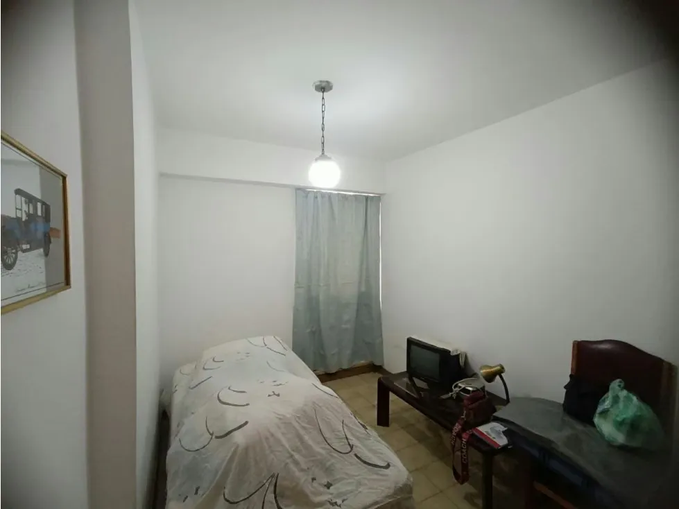 Venta de Apartamento 84 Mts 4hab en La Candelaria - 32