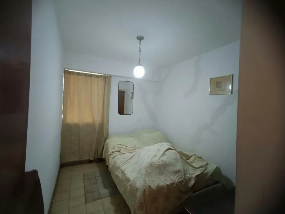 Venta de Apartamento 84 Mts 4hab en La Candelaria - 33
