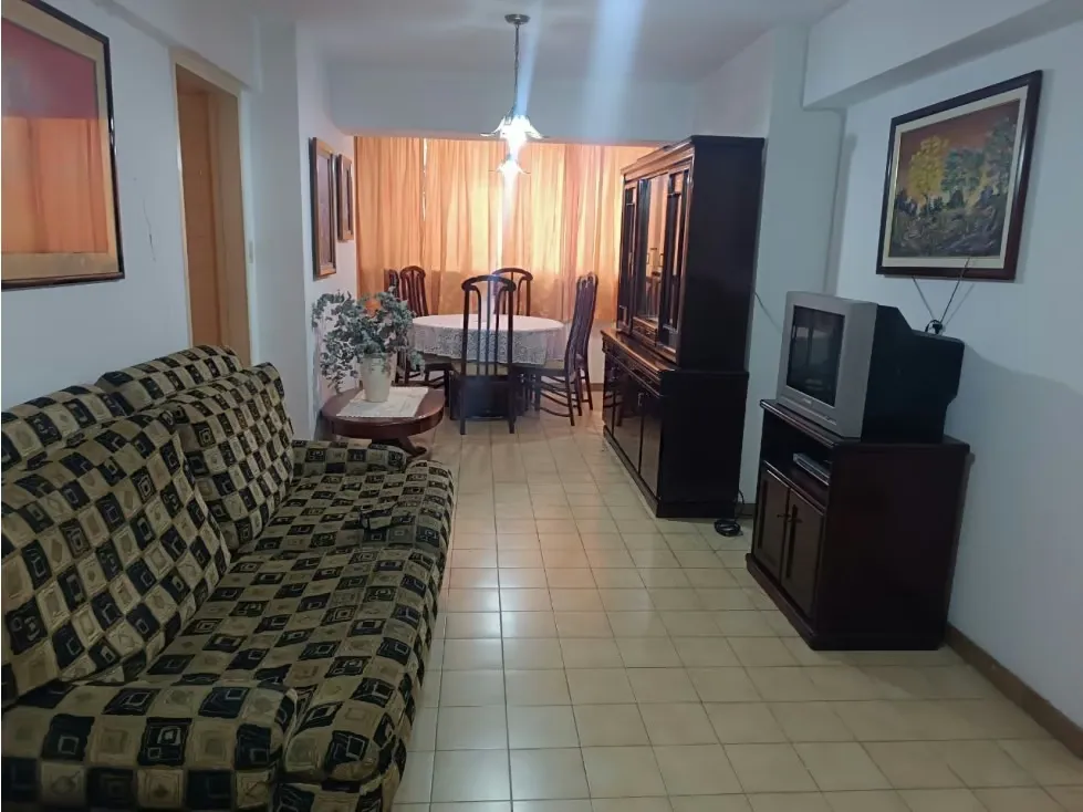 Venta de Apartamento 84 Mts 4hab en La Candelaria - 10