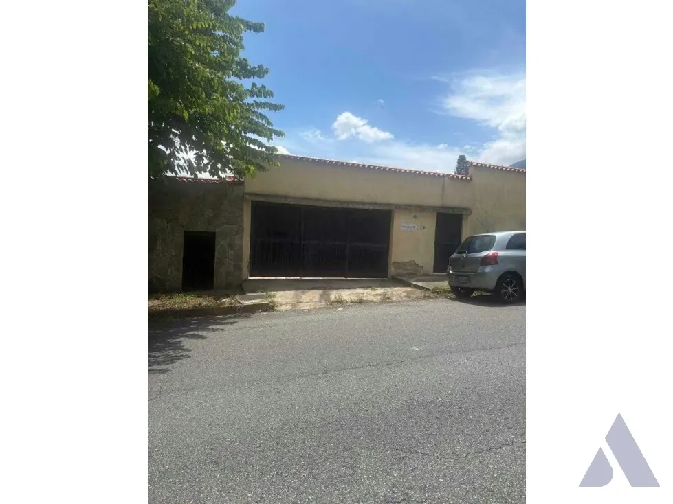 Vendo casa duplex para remodelar 300m2 El Marqués 6529