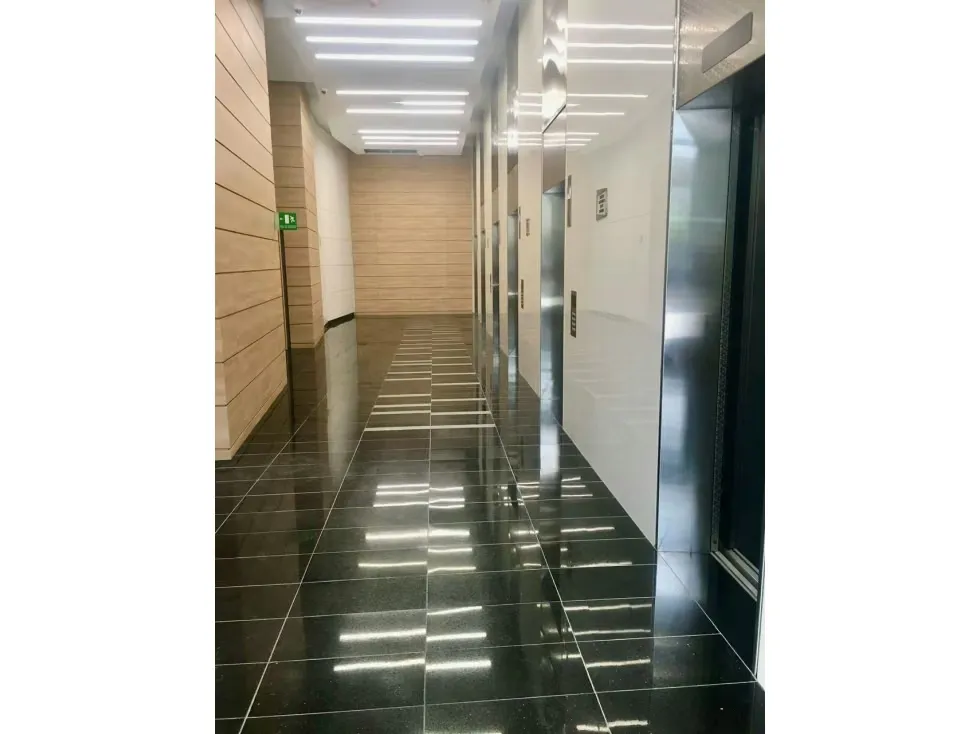 Vendo oficina en obra gris 245 +286 de terraza Las Mercedes 0211 - 10