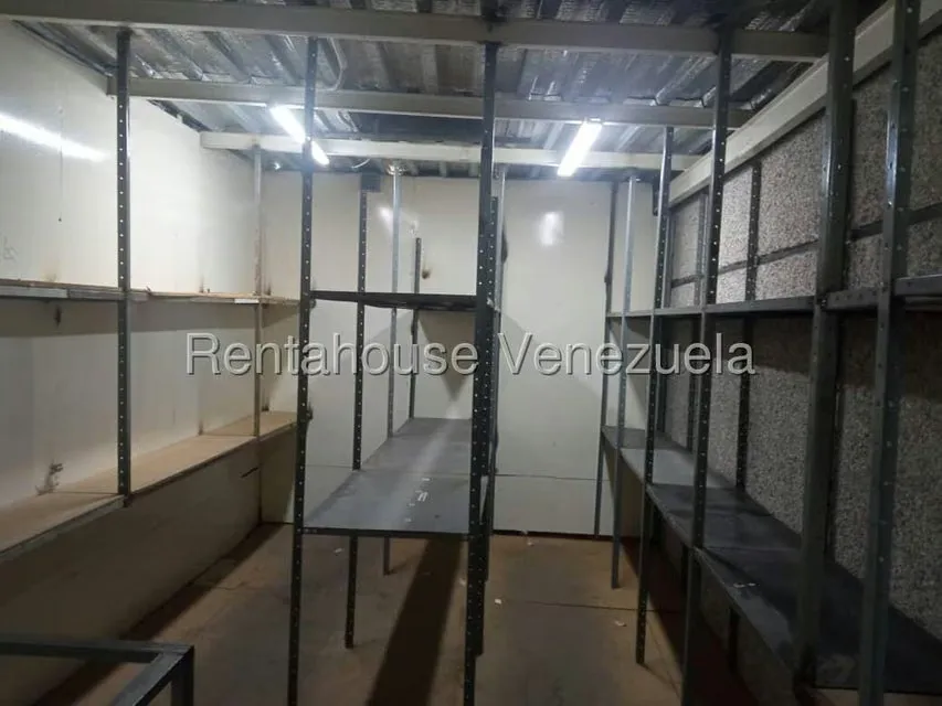 Local Comercial en Alquiler en Parroquia Santa Rosalia, Distrito Metropolitano - 16