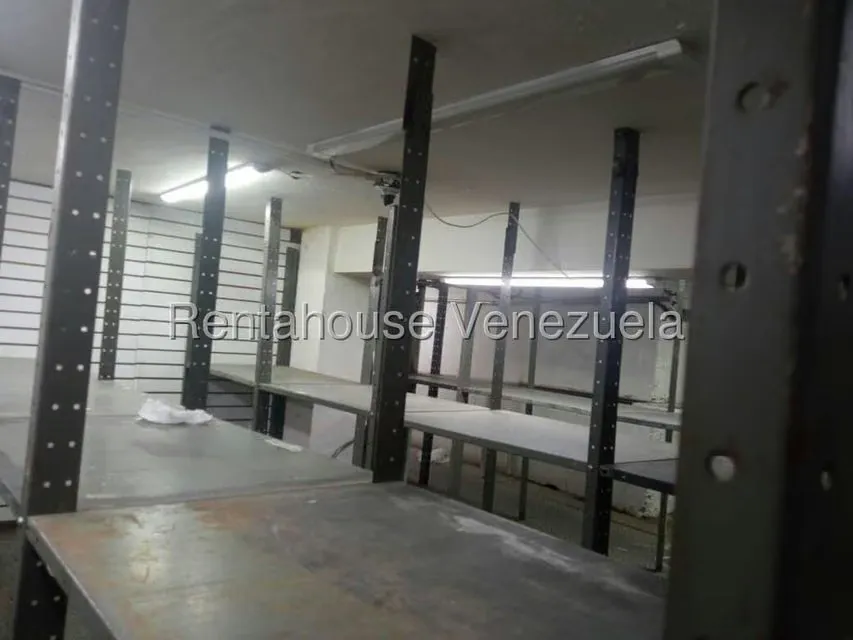 Local Comercial en Alquiler en Parroquia Santa Rosalia, Distrito Metropolitano - 19