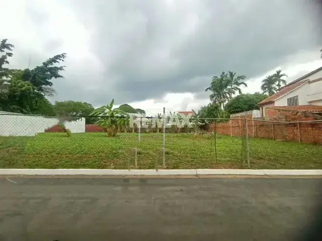 TERRENO EN GUATAPARO