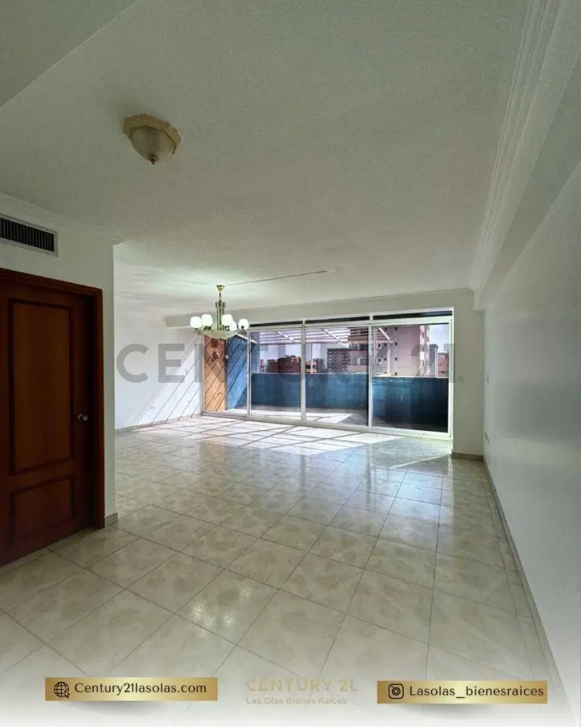 Apartamento en el Conjunto Residencial Kathyuska, Avenida bolívar Lechería - 4