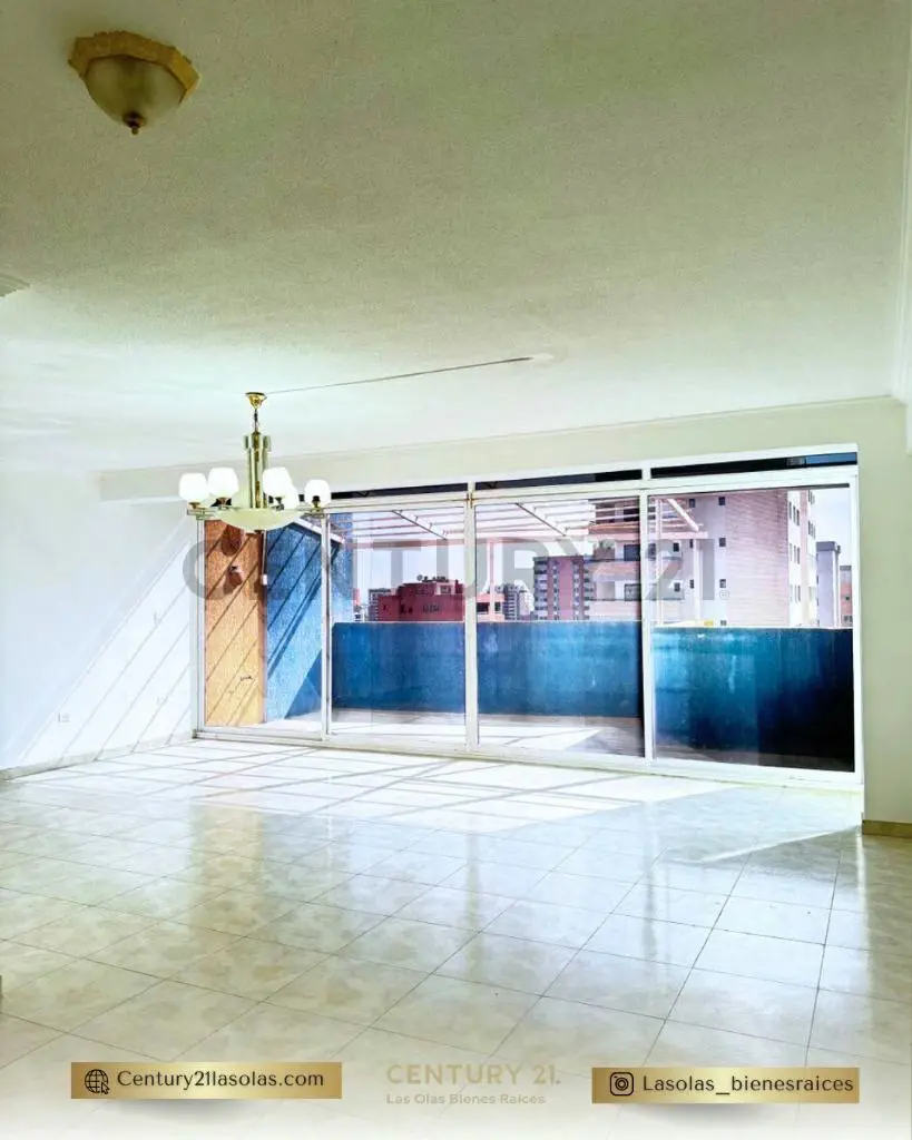 Apartamento en el Conjunto Residencial Kathyuska, Avenida bolívar Lechería - 5
