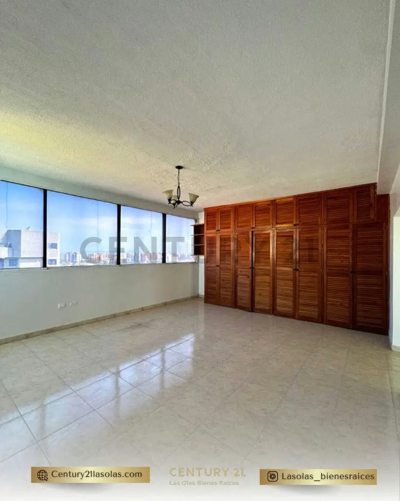 Apartamento en el Conjunto Residencial Kathyuska, Avenida bolívar Lechería - 8
