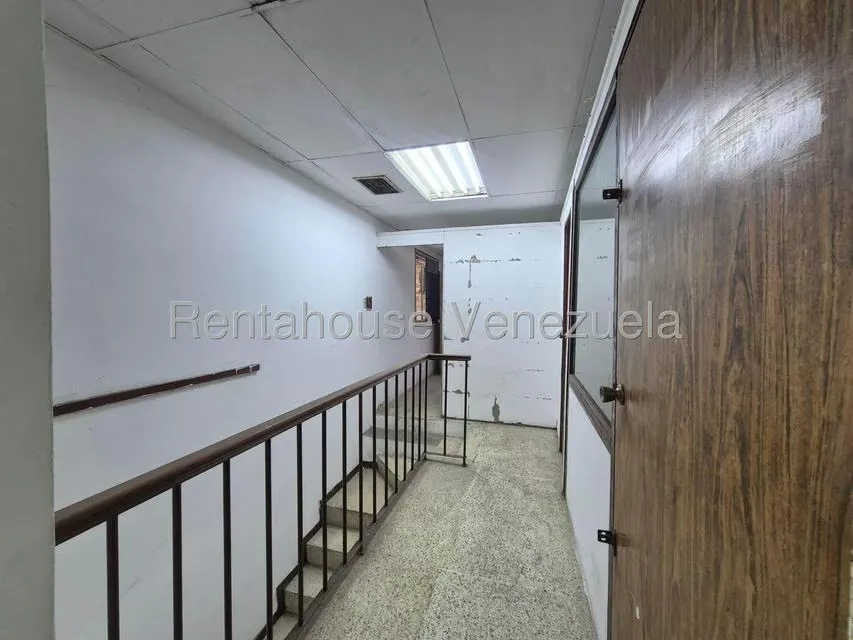 Local Comercial en Venta en Parroquia Santa Teresa, Distrito Metropolitano - 11