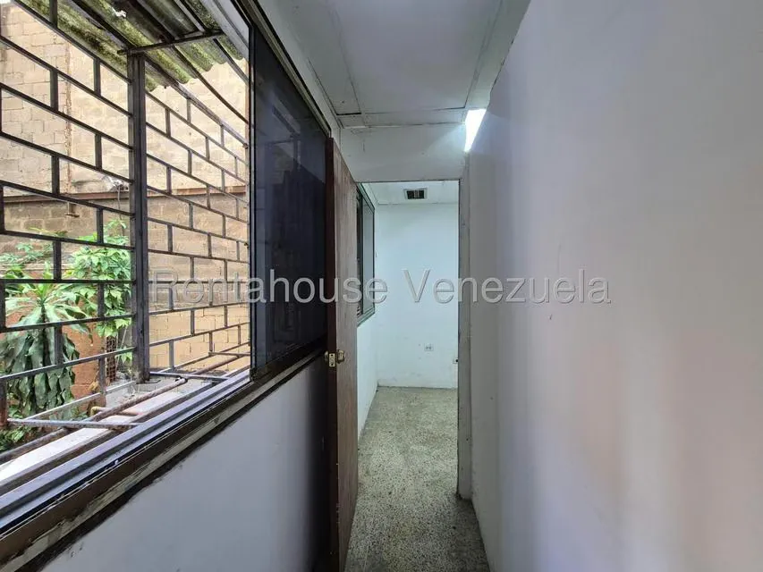 Local Comercial en Venta en Parroquia Santa Teresa, Distrito Metropolitano - 12