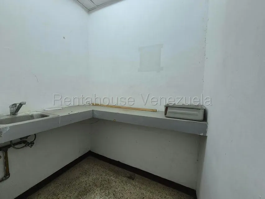 Local Comercial en Venta en Parroquia Santa Teresa, Distrito Metropolitano - 17