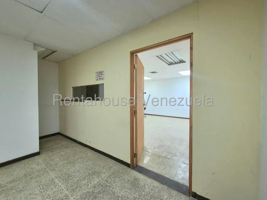 Local Comercial en Venta en Parroquia Santa Teresa, Distrito Metropolitano - 4