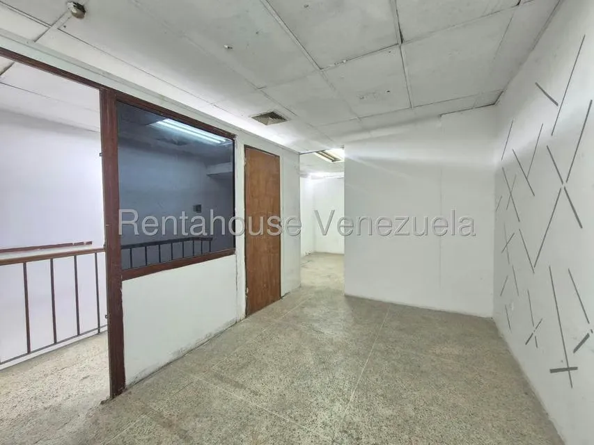 Local Comercial en Venta en Parroquia Santa Teresa, Distrito Metropolitano - 10
