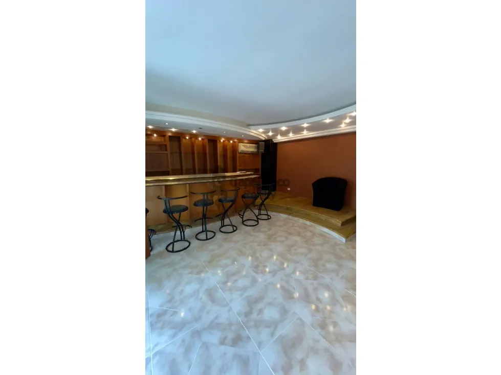 Apartamento de 340 m2 con planta 100% y pozo TCL A 9332523 - 18
