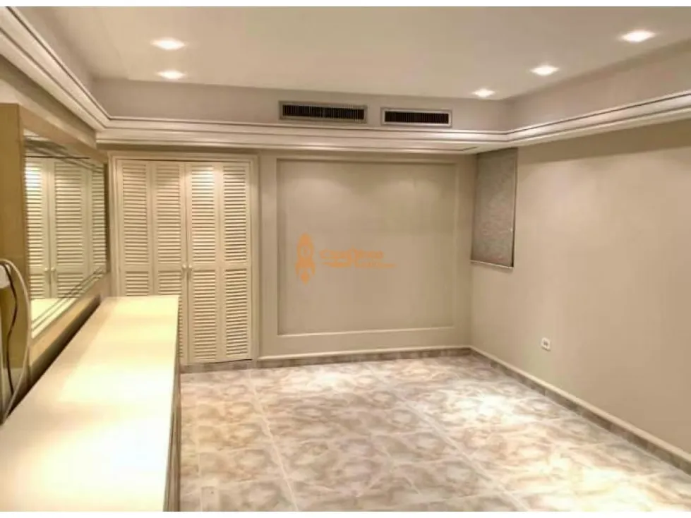 Apartamento de 340 m2 con planta 100% y pozo TCL A 9332523 - 19