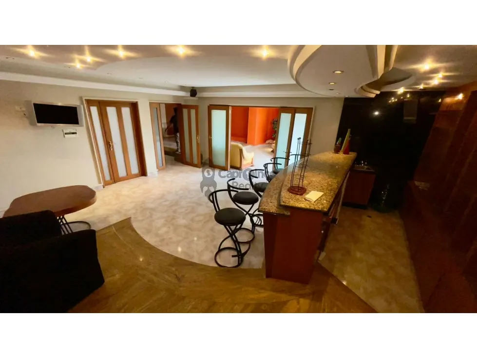 Apartamento de 340 m2 con planta 100% y pozo TCL A 9332523 - 22
