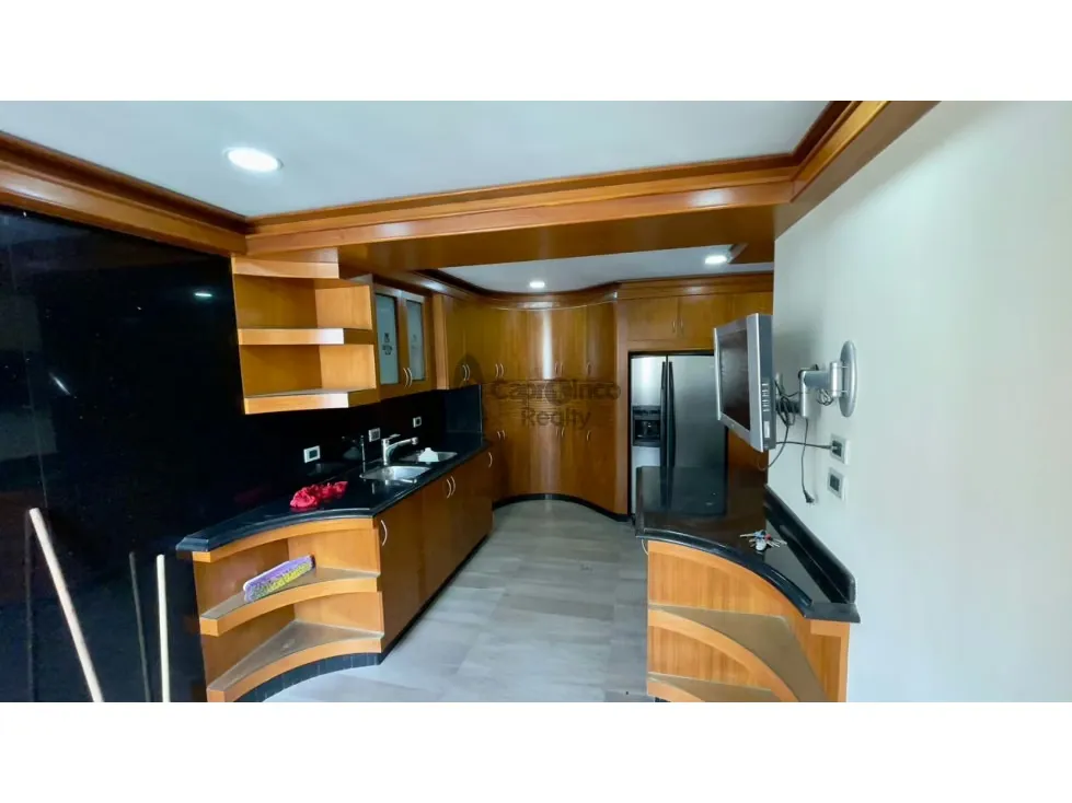 Apartamento de 340 m2 con planta 100% y pozo TCL A 9332523 - 30