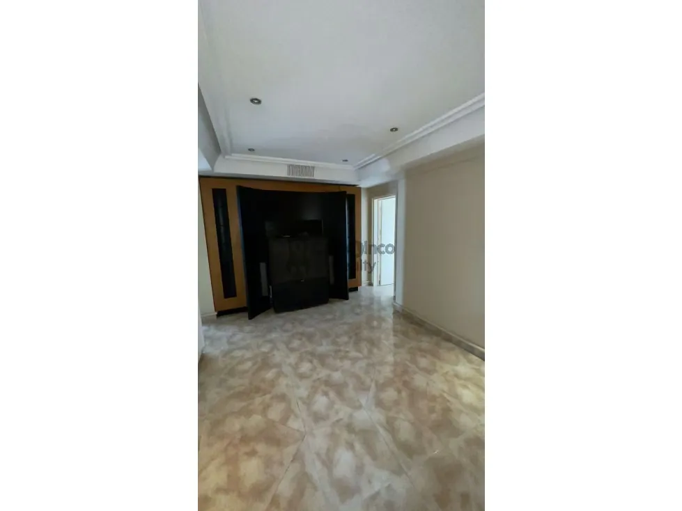 Apartamento de 340 m2 con planta 100% y pozo TCL A 9332523 - 31