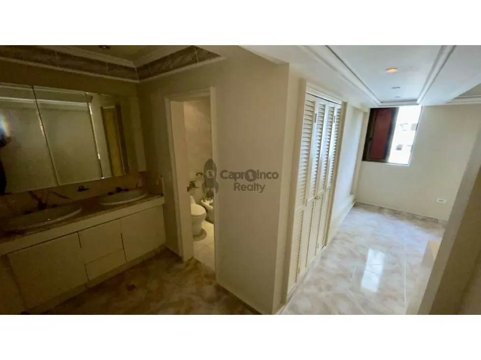 Apartamento de 340 m2 con planta 100% y pozo TCL A 9332523 - 35