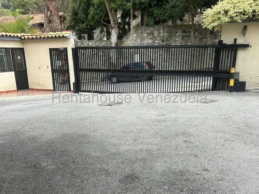 Apartamento (Duplex) en Venta en La Boyera, Distrito Metropolitano - 26