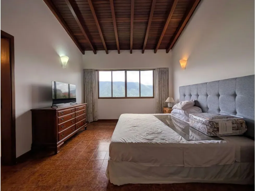 PENTHOUSE EN ALQUILER COLINAS DE BELLO MONTE, 300m - 18
